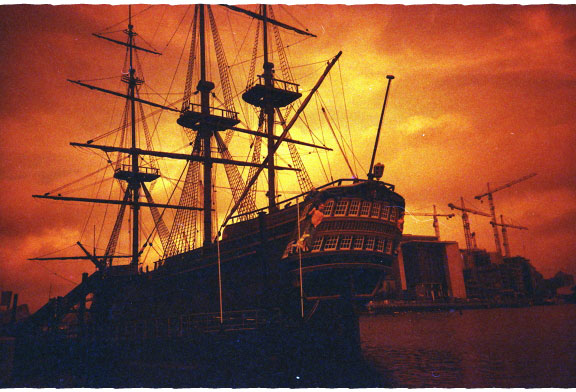 NIEUW IN LOMO LAND?
