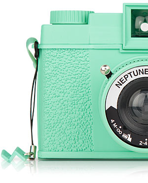 Diana F+ Neptune Green