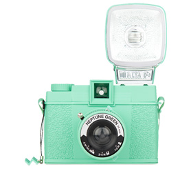 Diana F+ Flash - Neptune Green
