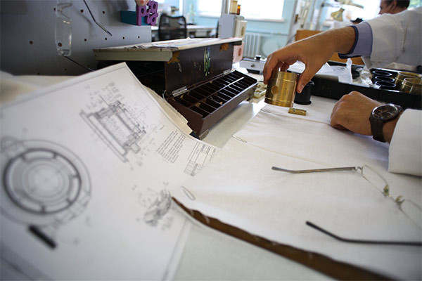 Petzval Lens Production in Russia