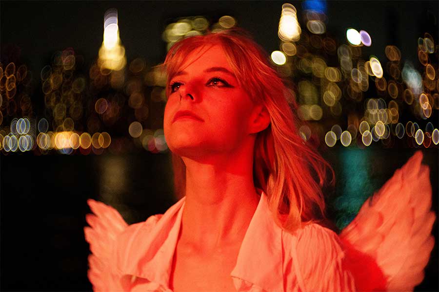 Define Your Vision with the Joseph Petzval Focus-coupled Bokeh Control Art Lens